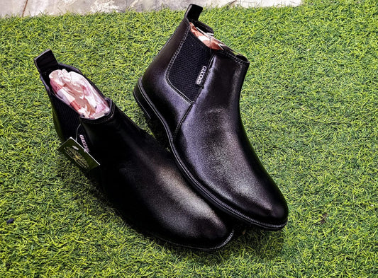 BLACK CHELSES SHOES